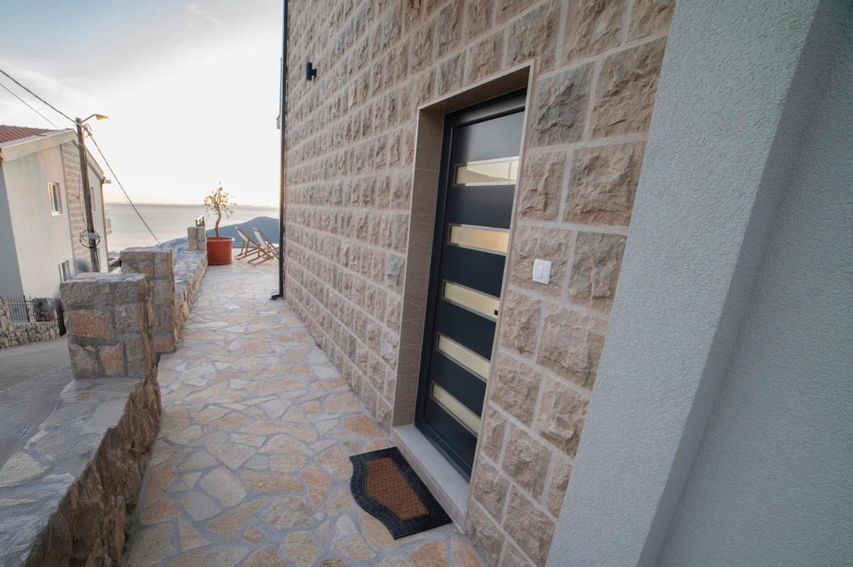 Villa Jelena With Private Pool - Lapcici Budva Eksteriør billede