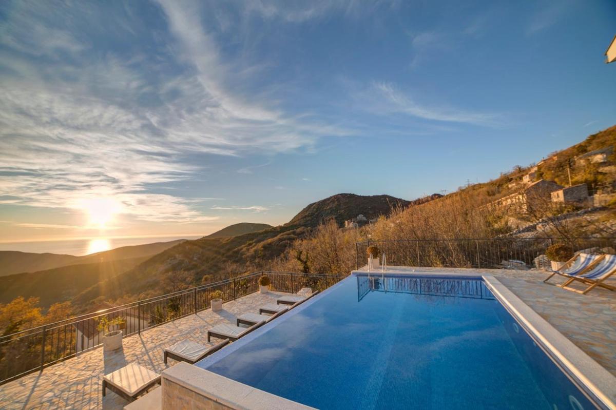 Villa Jelena With Private Pool - Lapcici Budva Eksteriør billede