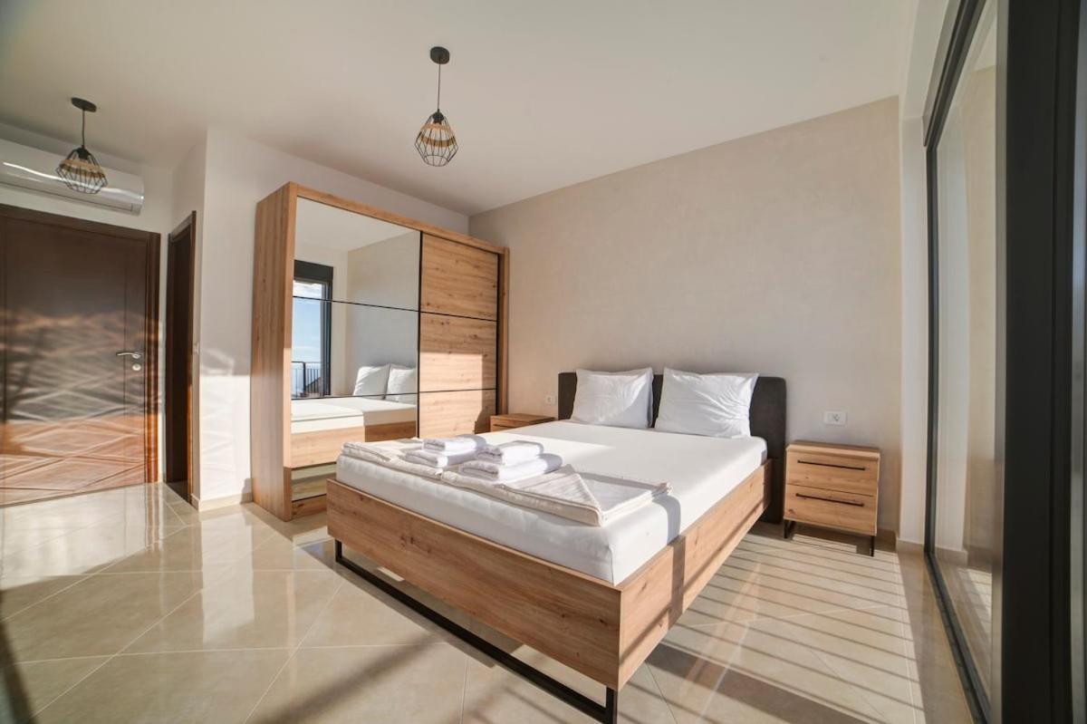 Villa Jelena With Private Pool - Lapcici Budva Eksteriør billede