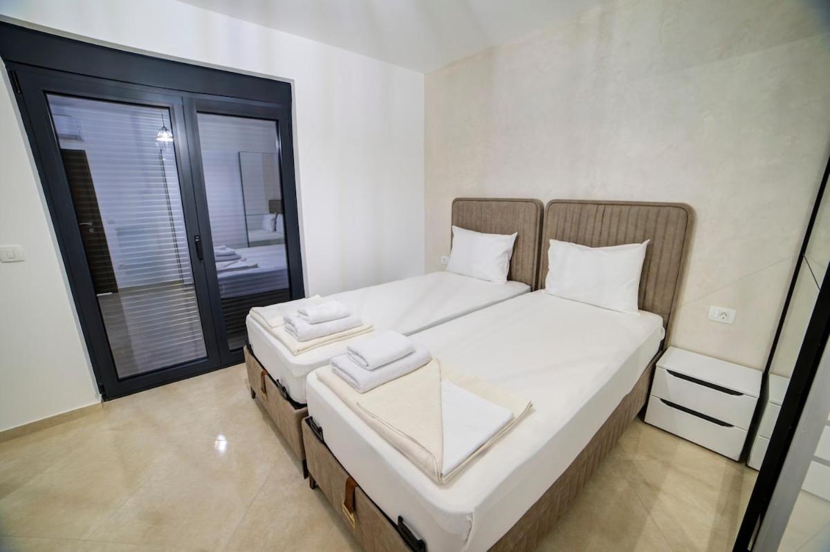 Villa Jelena With Private Pool - Lapcici Budva Eksteriør billede